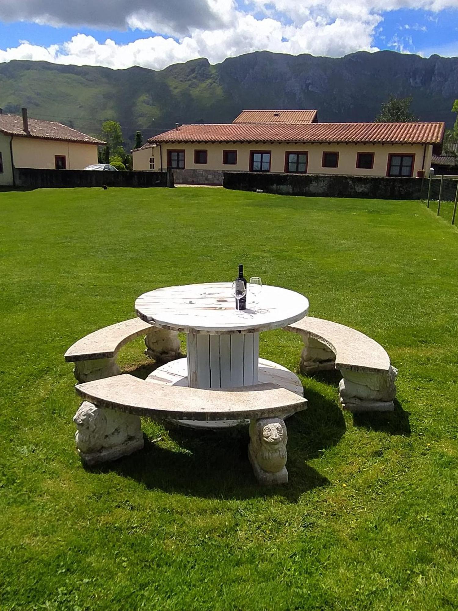 Apartamentos La Tarazana 4 La Pereda de Llanes المظهر الخارجي الصورة